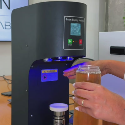 Recravadeira Semiautomática para Latas PET